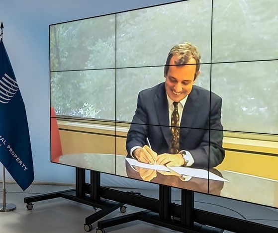 academy-news-20220726-signing-845-Copy